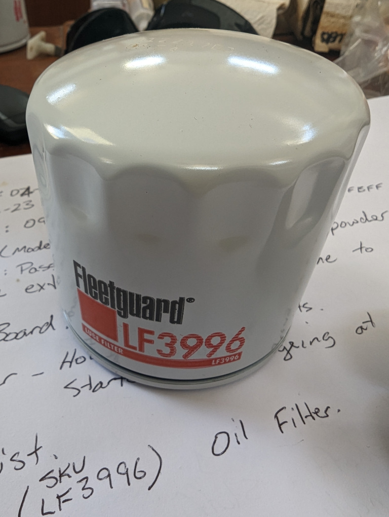 Oil Filter Fleetgaurd LF3996